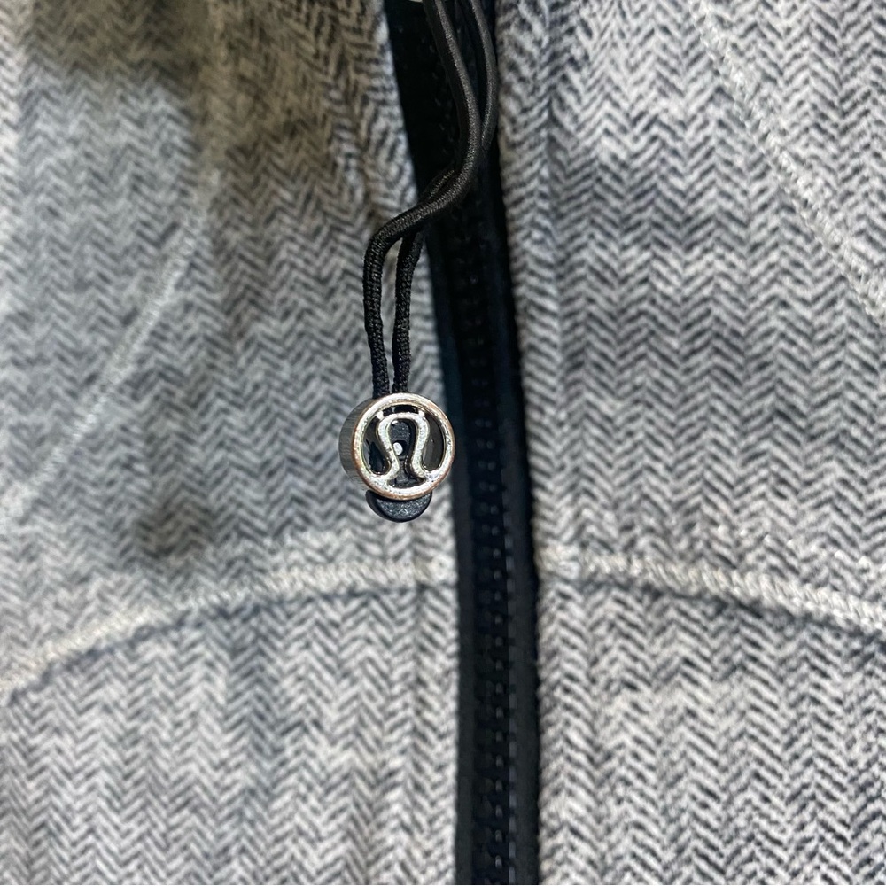 Lululemon Forme Jacket II Textured - Picture 3 of 7
